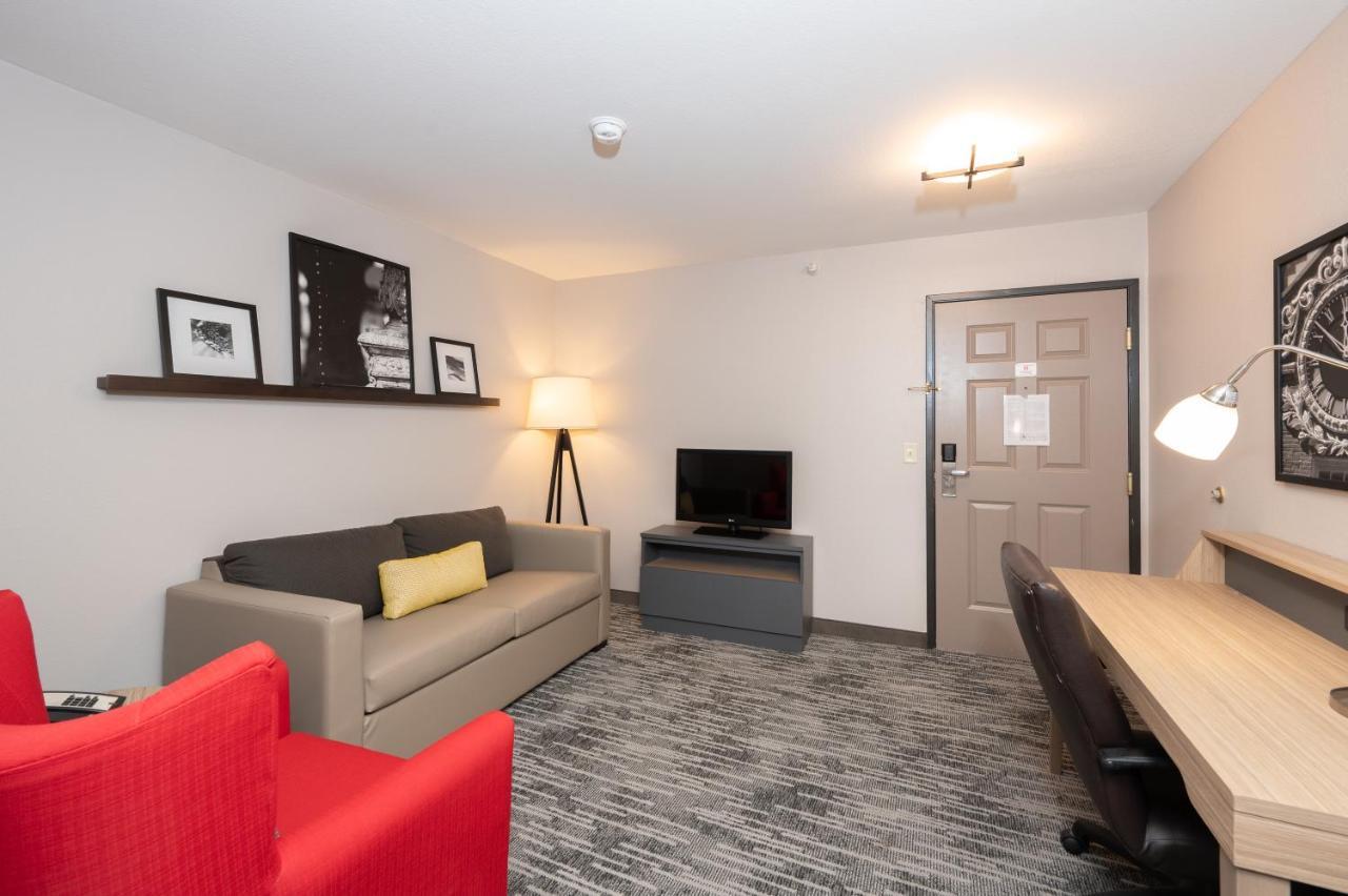 Country Inn & Suites By Radisson, Bloomington-Normal Airport, Il מראה חיצוני תמונה